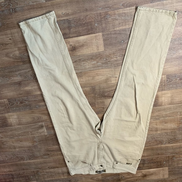 Men’s Lee Straight Leg Tan Jeans - Picture 5 of 6